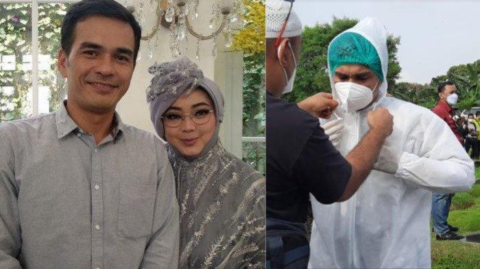 Teddy Syach memakai APD lengkap saat pemakaman Rina Gunawan.