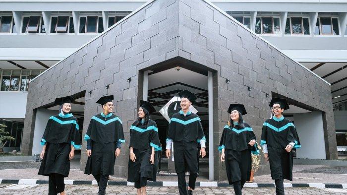 Universitas Katolik Parahyangan.
