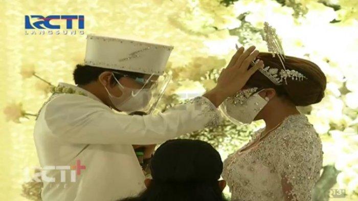 Atta Halilintar mendoakan Aurel Hermansyah.