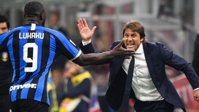 Ekspresi Antonio Conte ketika Romelu Lukaku sukses mencetak gol penutup dalam kemenangan 2-0 Inter Milan atas AC Milan di San Siro, akhir pekan lalu