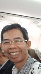 Perioritaskan Kepentingan Ekonomi Ketimbang Politik
