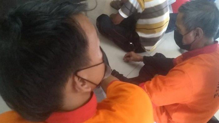 BREAKING NEWS: Bandar Kampung Narkoba Tangga Buntung Tertangkap, Ateng Rupanya Sembunyi di Muaradua
