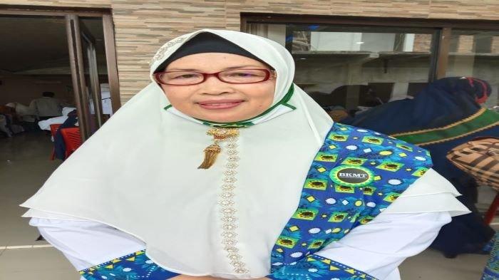 Ketua PD BKMT OKU Hj Fauziah SAg