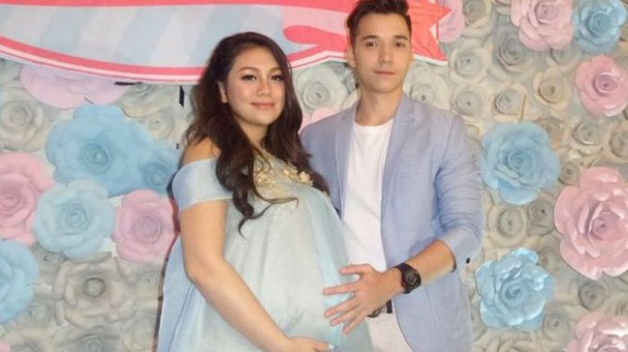 Celine Evangelista dan Stefan William