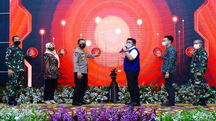 Peluncuran aplikasi Songket oleh Gubernur Sumsel H Herman Deru di Griya Agung diikuti Unsur Muspida