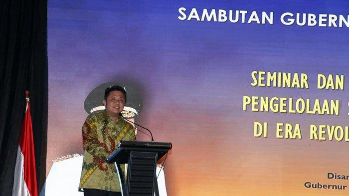 Gubernur Sumsel H Herman Deru yang menyerukan perlawanan terhadap kemiskinan pada saat sambutannya membuka Seminar dan Dialog Nasional dengan tema