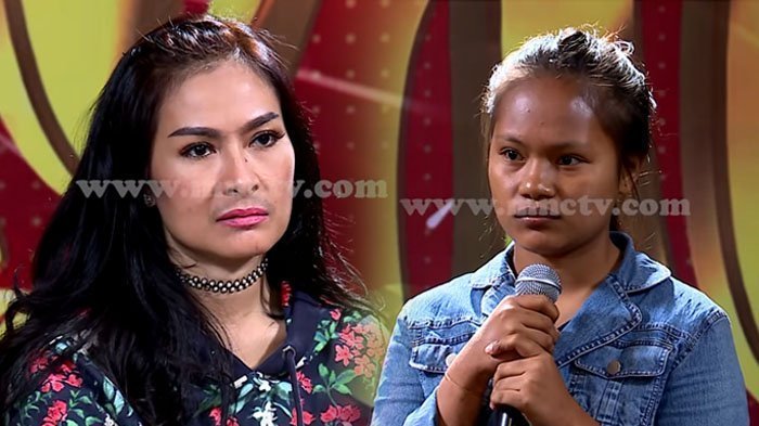 Iis Dahlia dan Waode Sofia