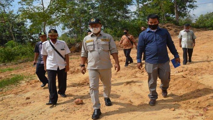 Ketua DPRD Muba, Sugondo kembali menyerap aspirasi masyarakat yang berada di Daerah Pemilihan 3 Kabupaten Musi Banyuasin, di Kantor UPTD Dinas Pendidikan dan Kebudayaan Muba, Kamis (11/2).