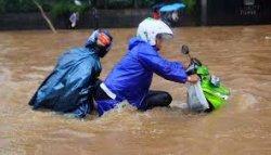 Ini Cara Atasi Motor Mogok Karena Banjir