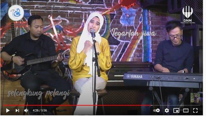 Nadya Mustika - Berakhir Bahagia