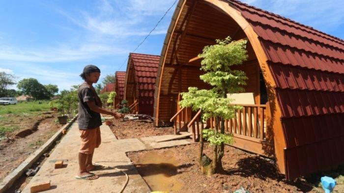 PT Bukit Asam Tbk (PTBA) membangun Sentra Industri Bukit Asam (SIBA Center) yang menelan dana Rp 750 juta di Tanjung Enim, Kecamatan Lawang Kidul, Kabupaten Muara Enim, Jumat (16/10/2020).