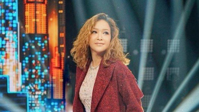 Pencipta lagu dan produser, Maia Estianty.