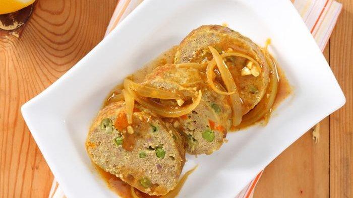 Resep membuat rolade daging kari.