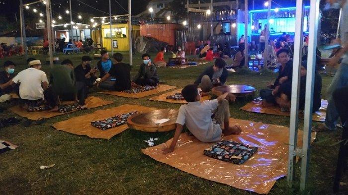 Taman Kota Fanuasingko Jalan Trans Sulawesi, Kecamatan Bungku Tengah, Kabupaten Morowali, Sulawesi Tengah