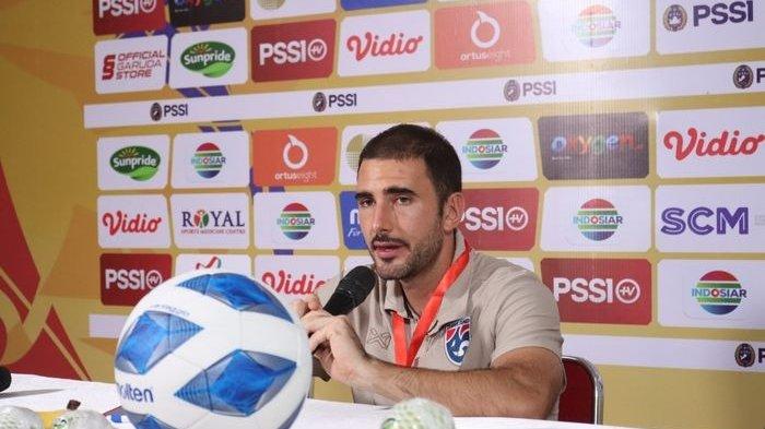 Pelatih Timnas U-19 Thailand, Salvador Valero Garcia