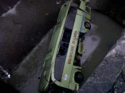 Mobil Rombongan Calon Jemaah Haji Masuk Jurang