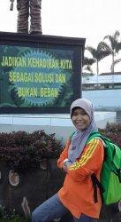 Lisda Ika Wahyuni Ningsih, S.Pd Guru SMA Negeri 1 Tanah Putih, Rokan Hilir Riau.