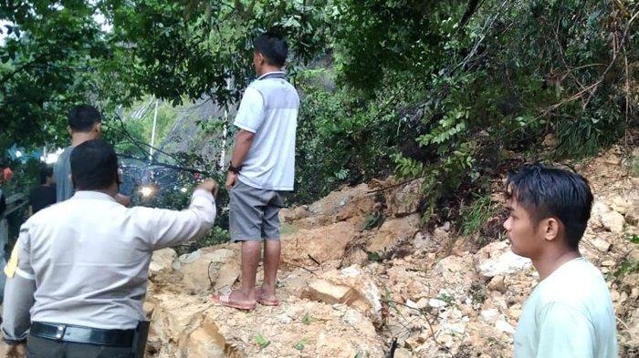 Longsor di Rantau Barangin, Jalan Lintas Riau-Sumbar Putus Total, Ini Penampakannya