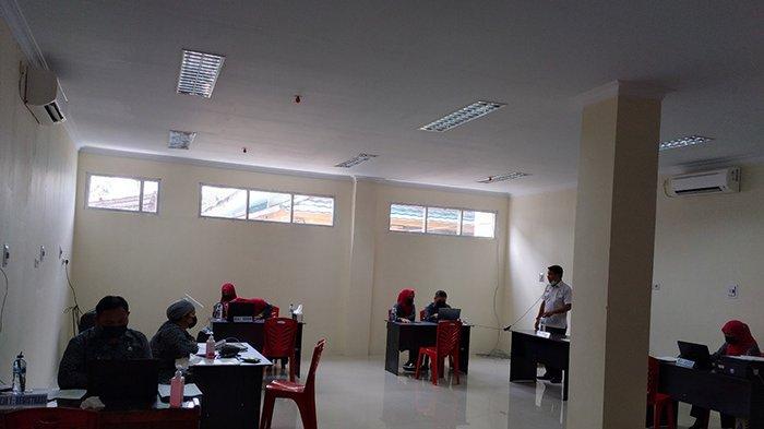 Suasana vaksinasi ke-2 di RSUD Teluk Kuantan pada Rabu (17/2/2021).