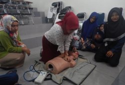 Empat Dokter Jadi Pembicara Workshop Kegawatdaruratan Medis TBM FK UR