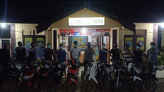 Jajaran Polres Sanggau yakni Polsek Toba dibantu Polsek Tayan Hilir dan Polsek Meliau berhasil mengamankan belasan sepeda motor, Selasa 16 Februari 2021