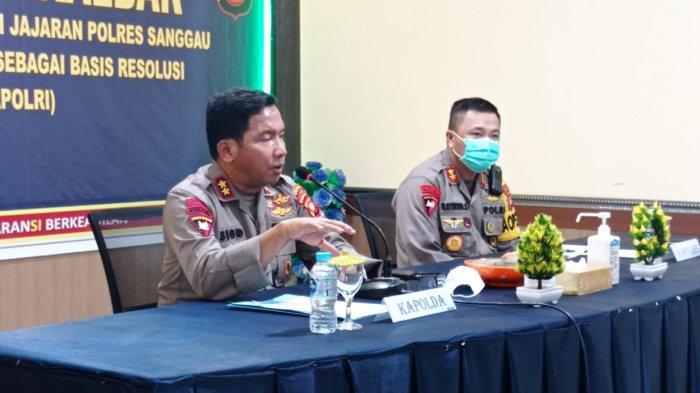 Kapolda Kalbar Irjen Pol. Dr. Remigius Sigid Tri Hardjanto, S.H., M.Si melaksanakan kunjungan Kerja di Wilkum Polres Sanggau, Sabtu 20 Februari 2021.