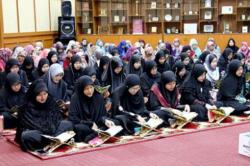 Biayai Hafiz hingga Lulus Kuliah di Banyuwangi