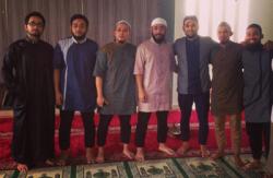 Berjenggot, Teuku Wisnu Dapat Banyak Pujian