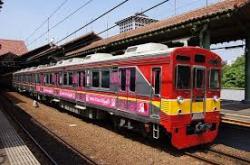 Orang – Orang Hebat Di Kereta