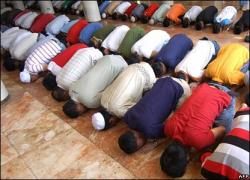 Bolehkan Salaman Setelah Shalat