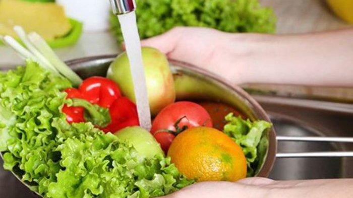 Bersihkan sayur dan buah dengan cuka apel, lebih maksimal dan bebas pestisida