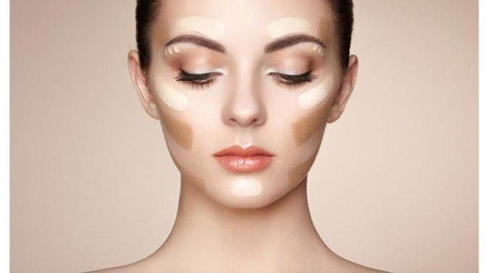 Ilustrasi wanita mengaplikasikan contour.