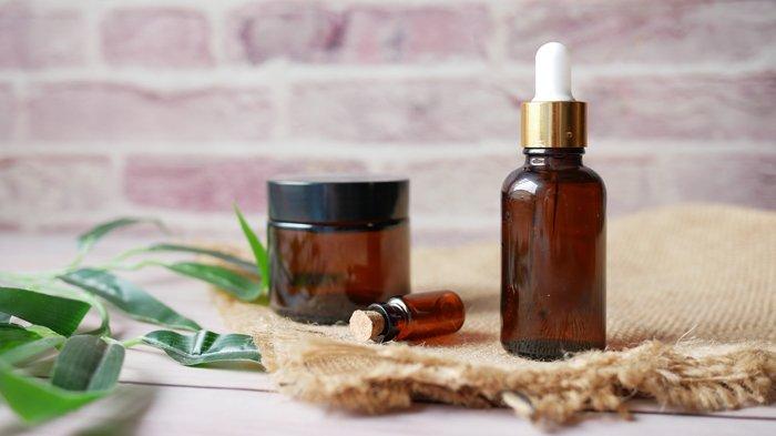 Ilustrasi skincare dengan kandungan minyak esensial, perlu dihindari pemilik kulit sensitif
