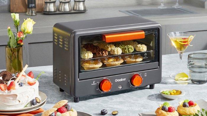 Gaabor Oven Listrik GT-M12A dibekali dengan pemanas tipe M dan 2 layer rak untuk permudah aktivitas masak di dapur mungil