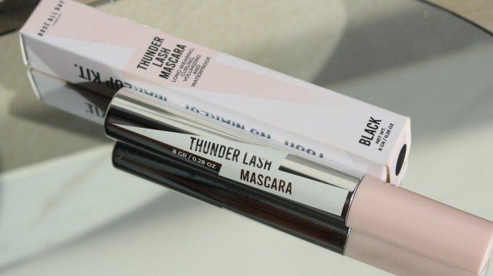 Ilustrasi formula Rosé All Day Thunder Lash Mascara