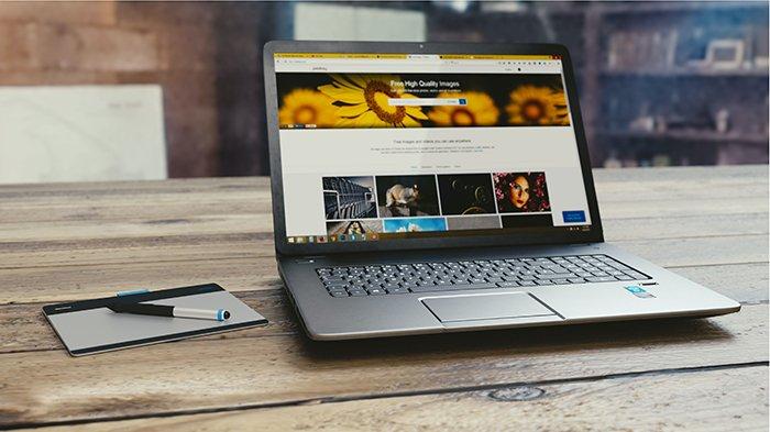 Ilustrasi laptop menggunakan SSD