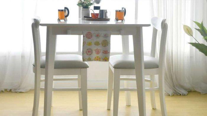 LIVIEN FURNITURE Nora Dining Set 1200