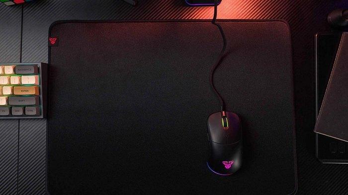 FANTECH menghadirkan mouse gaming dengan berbagai seri dan tetunya memiliki keunggulan masing-masing.