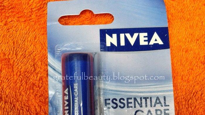 Nivea Essential Care