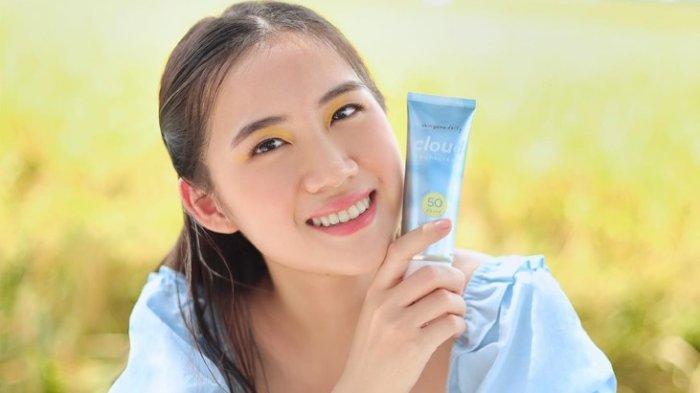 Skin Game Cloud Hybrid Sunscreen