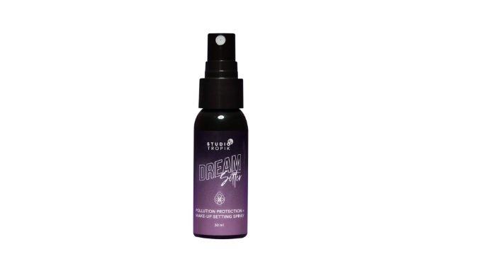STUDIO TROPIK DreamSetter Pollution Protection Make-up Setting Spray