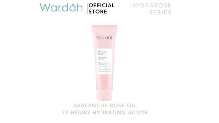 Wardah Hydra Rose Dewy Aqua Day Gel mengandung 72 hours Hydrating Active dan Rose Oil yang bisa menghidrasi kulit sepanjang hari