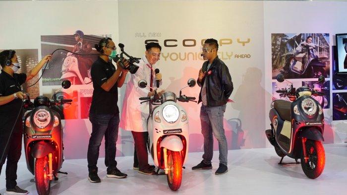Astra Motor pertama kali melakukan peluncuran motor secara virtual kepada masyarakat Jawa Tengah dalam Virtual Launching All New Honda Scoopy yang disiarkan melalui media sosial Instagram dan Facebook @hondajateng (21/11)