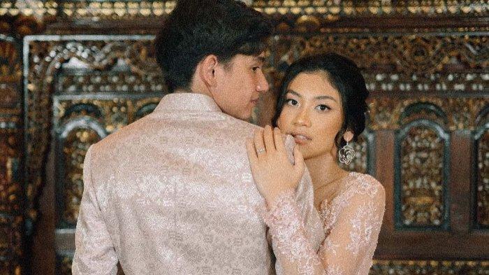 Adipati dan Canti Tachril tampil serasi