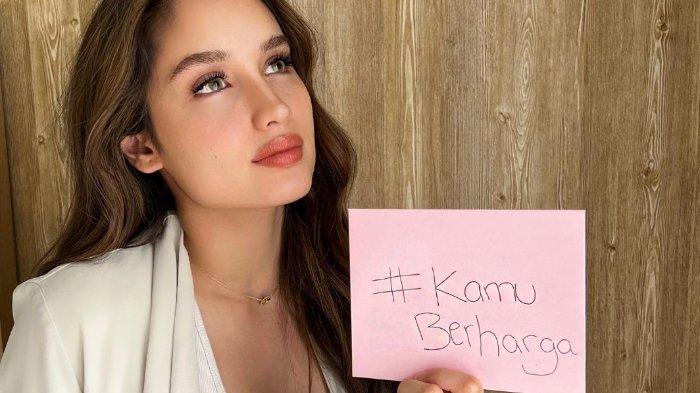 Aktris cantik Cinta Laura
