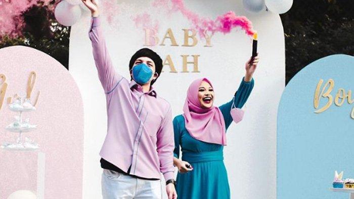 Atta Halilintar dan Aurel Hermansyah diprediksi memiliki anak perempuan.