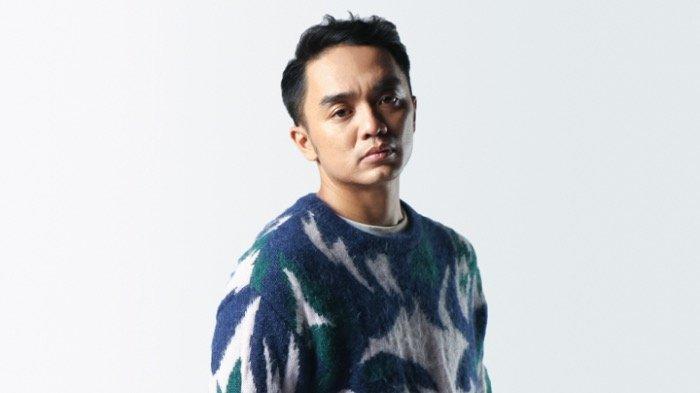 Dipha Barus.