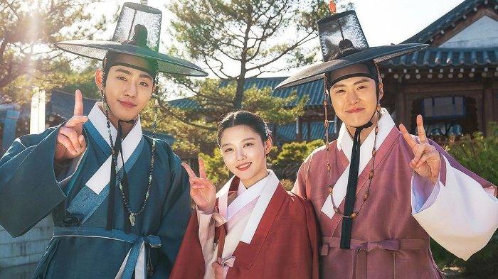 Drama Korea Lovers of the Red Sky episode 7 dan 8 tidak tayang pekan ini