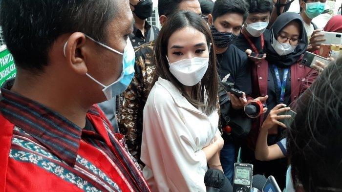 Gisella Anastasia menjadi saksi dalam sidang kasus penyebaran video syur, Selasa (23/3/2021)