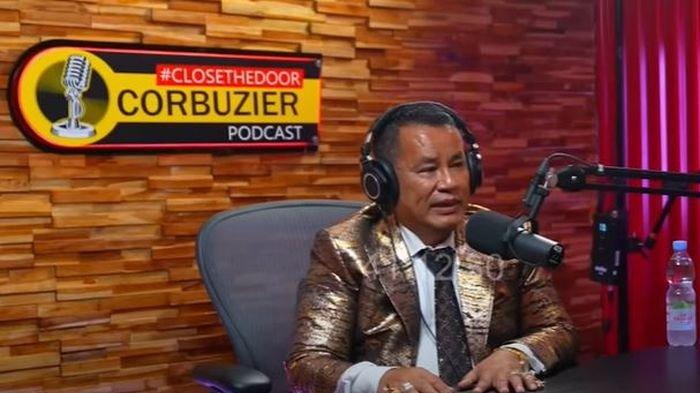 Hotman Paris saat diundang di podcast Deddy Corbuzier.
